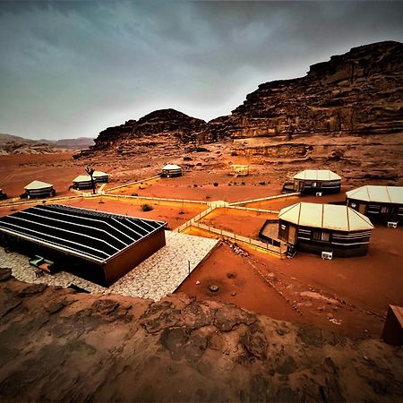 The Villas - Bedouin Boutique Resort Вади Рум Екстериор снимка
