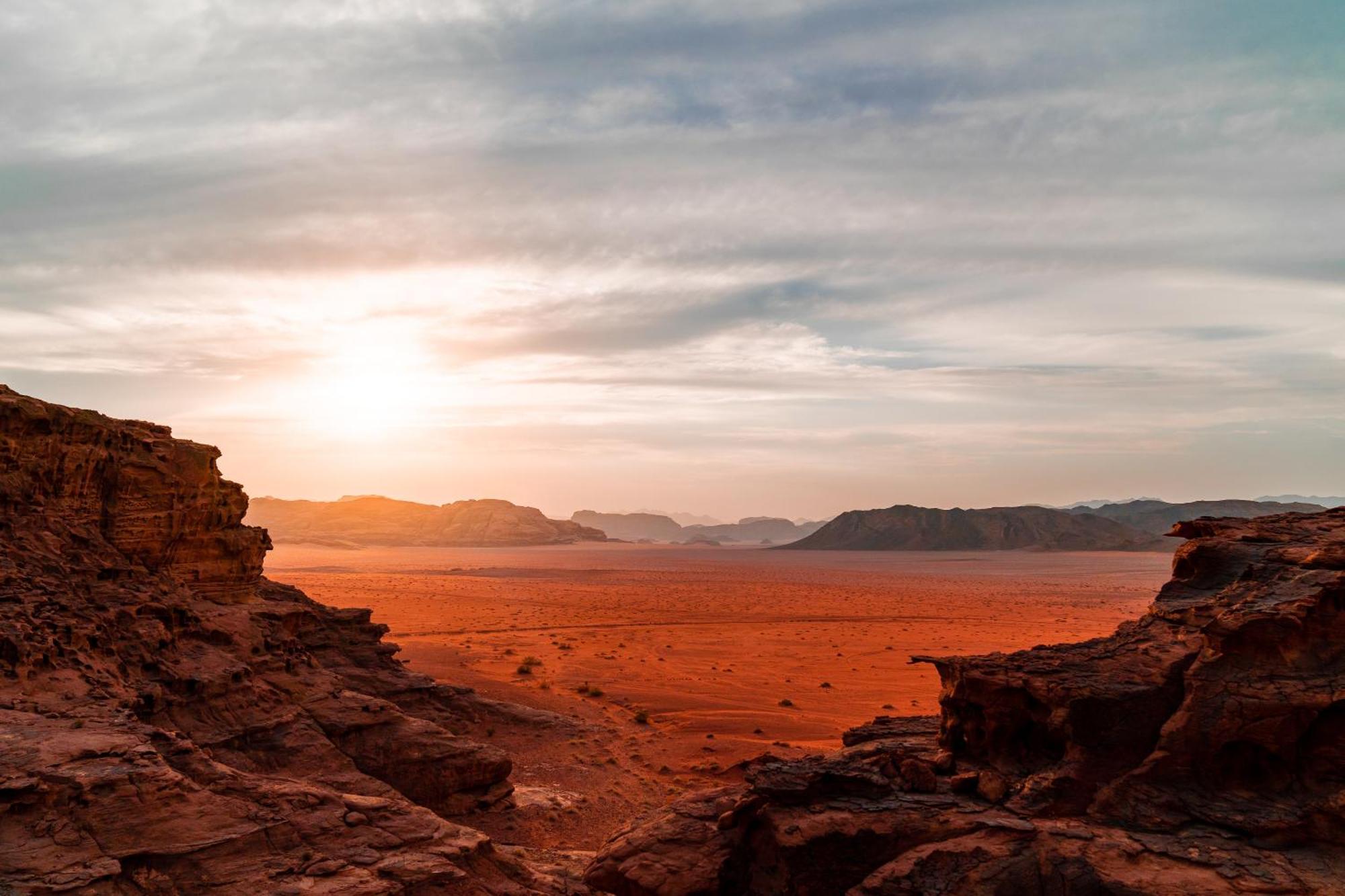 The Villas - Bedouin Boutique Resort Вади Рум Екстериор снимка