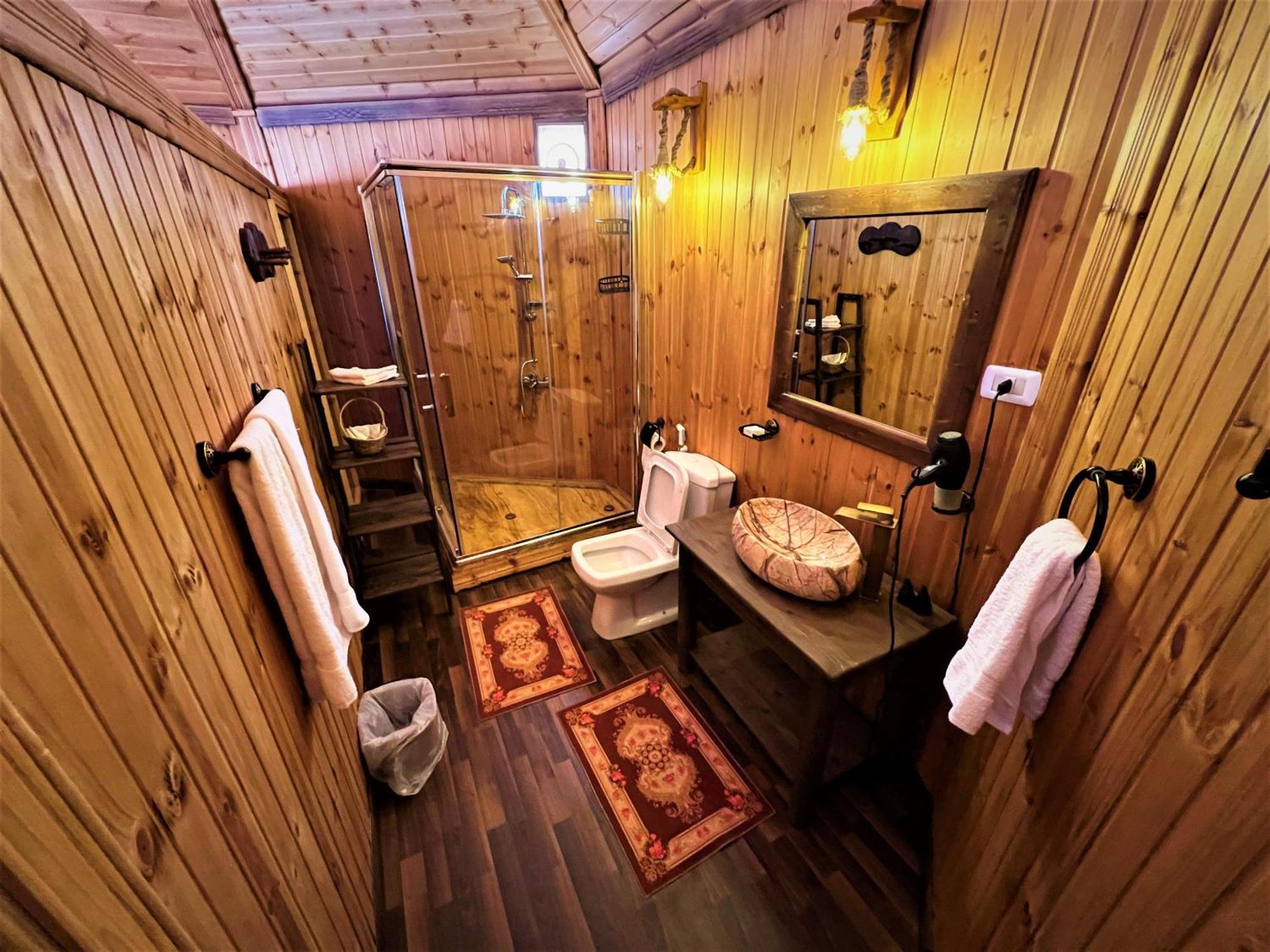 The Villas - Bedouin Boutique Resort Вади Рум Екстериор снимка